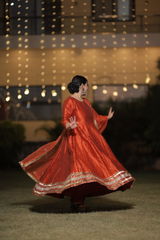 Priyansha Thakur review photo