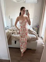 Aria review photo
