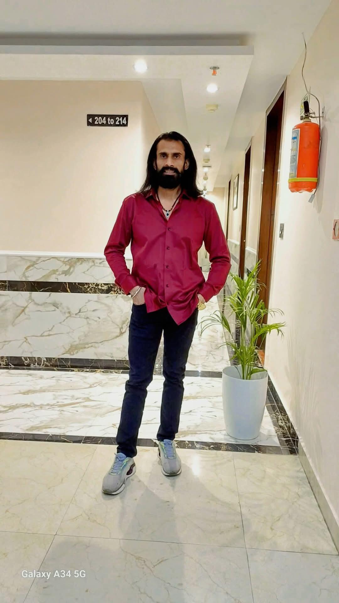 Vishal Yadav review photo