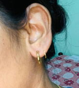 R. review photo