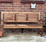Pauline Hilling review photo