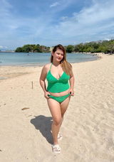 Alyssa Samantha Tan review photo