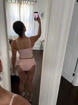 Mia review photo