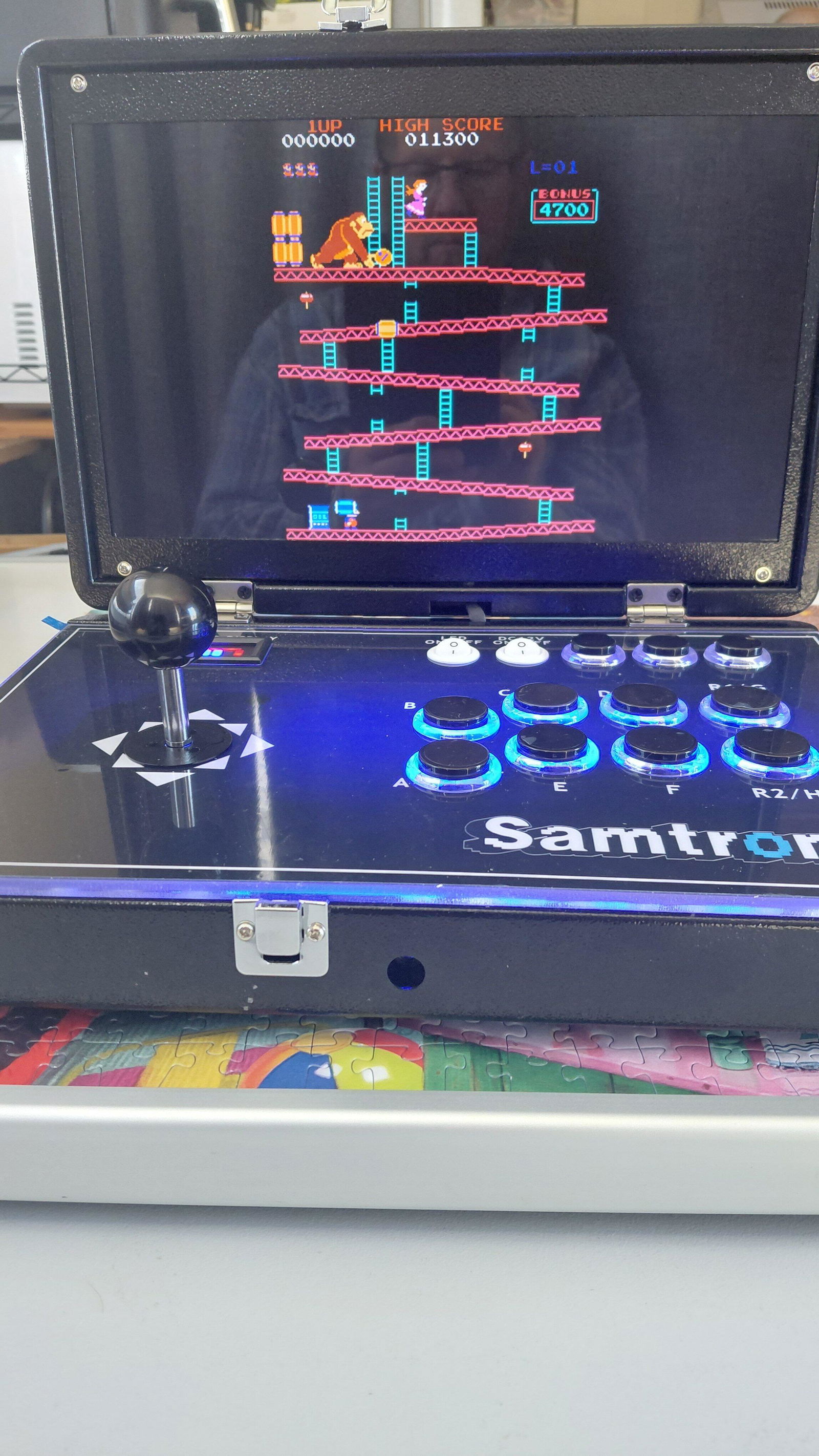 Folding 14” Retro Arcade Console– Samtronic