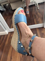 Alicia Mellor review photo
