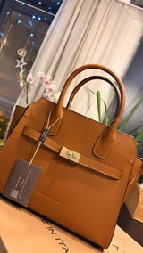Erlie review photo