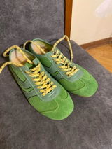 В***а review photo