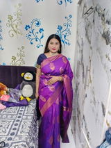 Tanushree Saha review photo
