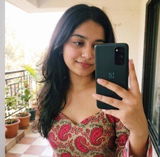 Sakshi R review photo