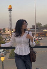 Manisha Kulkarni review photo