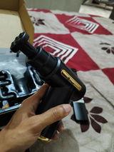 Manish Singh review photo