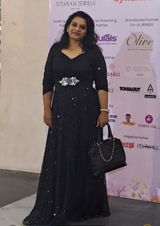 Roopa . review photo