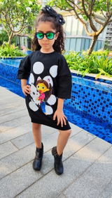 Shanaya review photo