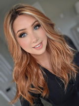 Courtney review photo