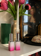 Ashley Johnson review photo