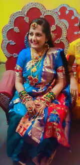 Komal Chauhan review photo