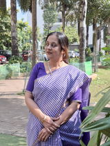 Nisha Hrishikesh Joshi review photo
