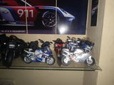 BMW R1250RT blue 1:18 MSZ licensed diecast scale model bike collectible