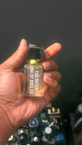 Uche review photo