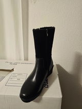 Danela T. review photo