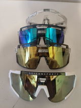 Andrea Cacciuto review photo