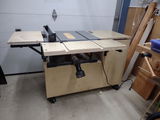 Eileen review photo