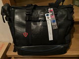 小山優作 review photo