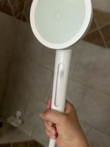 K.N review photo