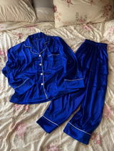 Hira Ahmed review photo
