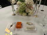 Personalized Oyster Shell Calligraphy Place Cards – Elegant Wedding & Event Name Tags