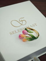 Saskia review photo