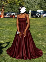 Courtney review photo