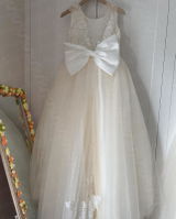 maryann Ayllon review photo