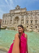 Riyaa Shah review photo