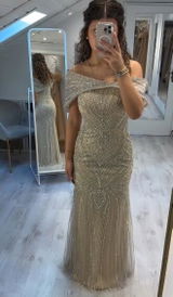 Lia review photo