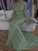 Naira review photo