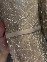 V**** review photo