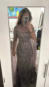 D***a review photo
