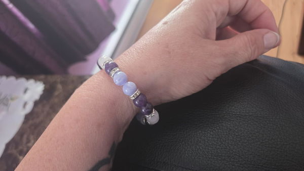 Daisy J review photo