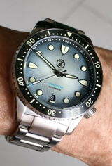 Richard Ee hon Phin review photo