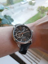 K N review photo