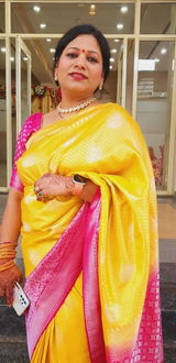 Yashika Bharadwaj review photo
