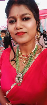 Sandhya Kashyap review photo