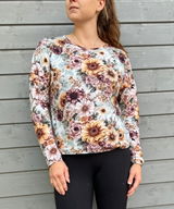 Melina review photo