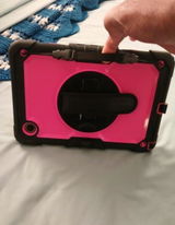 Dee review photo