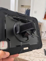 B. Bello review photo