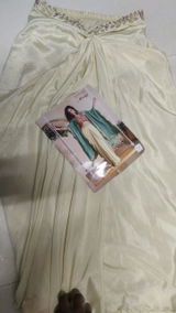 Aisha Mehra review photo