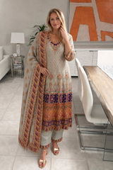 Maira Qureshi review photo
