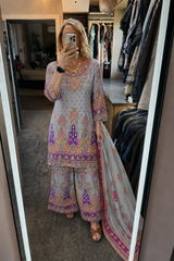 Saira Javed review photo