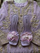 Amna review photo